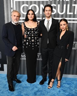 Aimee Carrero feet photo thumbnail