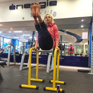 Aimee Fuller feet photo 3