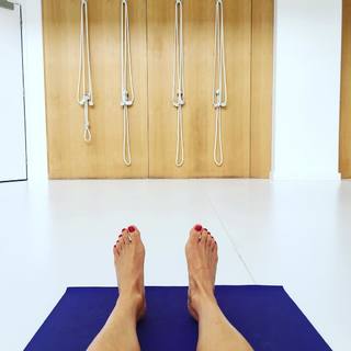 Aimee Fuller feet photo 18