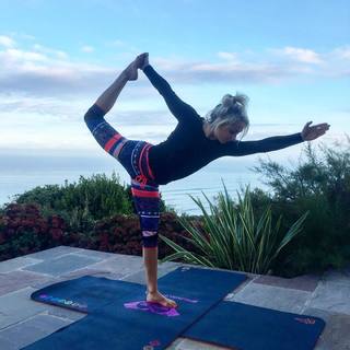 Aimee Fuller feet photo 13