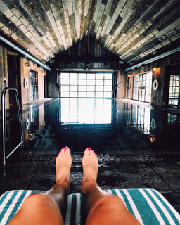 Aimee Fuller feet photo 1