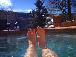 Aimee Fuller feet photo 11