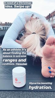 Aimee Fuller feet photo 5