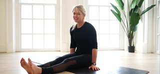 Aimee Fuller feet photo 14