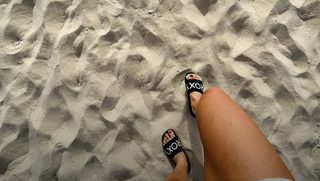 Aimee Fuller feet photo 9