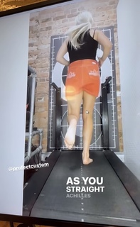Aimee Fuller feet photo 10
