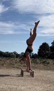 Aimee Fuller feet photo 5