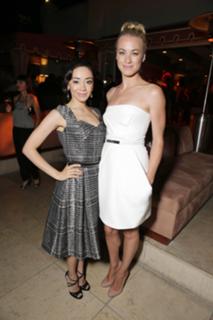 Aimee Garcia feet photo thumbnail