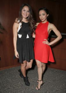 Aimee Garcia feet photo thumbnail