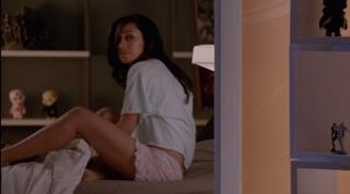 Aimee Garcia feet photo thumbnail