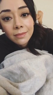 Aimee Garcia feet photo thumbnail