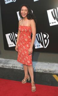 Aimee Garcia feet photo thumbnail