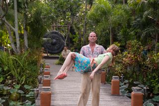 Aimee Lou Wood feet photo thumbnail