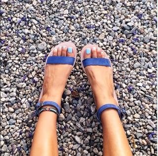 Aimee Song feet photo 10