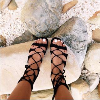 Aimee Song feet photo 5