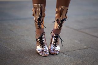 Aimee Song feet photo 13