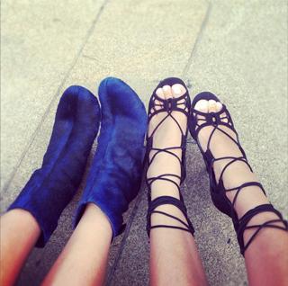 Aimee Song feet photo 1
