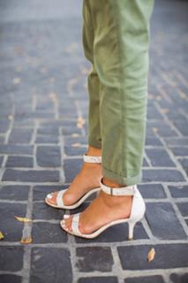 Aimee Song feet photo 9