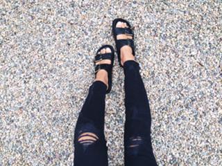 Aimee Song feet photo 8
