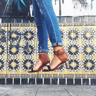 Aimee Song feet photo 7