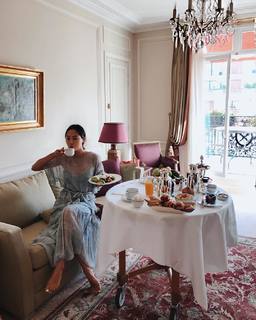 Aimee Song feet photo 2