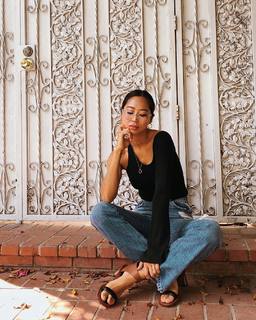 Aimee Song feet photo 4