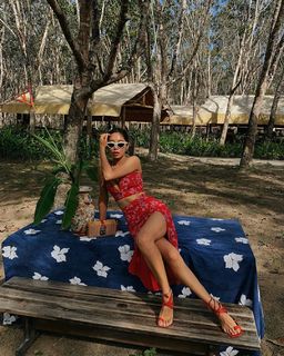 Aimee Song feet photo 5
