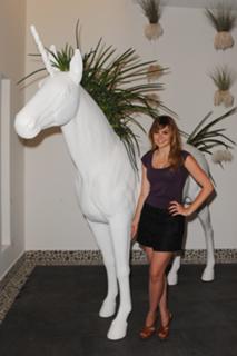 Aimee Teegarden feet photo thumbnail