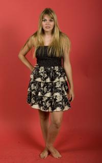 Aimee Teegarden feet photo thumbnail
