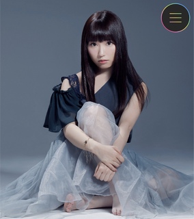 Aina Suzuki feet photo 4