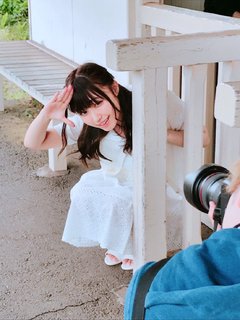 Aina Suzuki feet photo 3