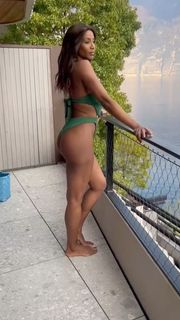 Ainett Stephens feet photo 4