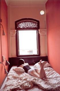 Airi Suzuki feet photo thumbnail