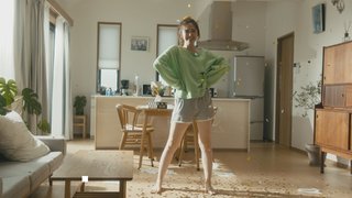 Airi Suzuki feet photo thumbnail