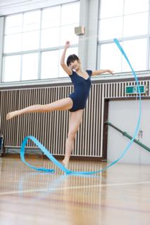 Airi Suzuki feet photo thumbnail
