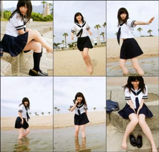 Airi Suzuki feet photo thumbnail