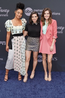 Aisha Dee feet photo 12