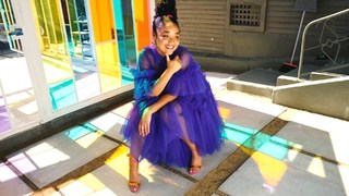 Aisha Dee feet photo 6
