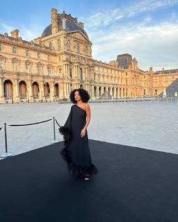 Aisha Dee feet photo 12