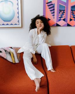 Aisha Dee feet photo 6