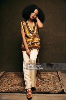 Aisha Dee feet photo 1