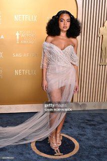 Aisha Dee feet photo 6