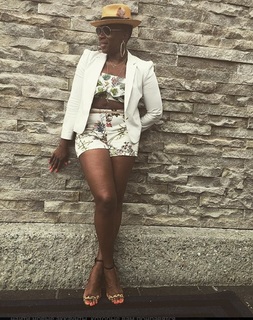 Aisha Hinds feet photo 11
