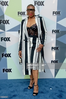 Aisha Hinds feet photo 6