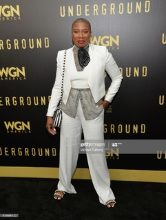 Aisha Hinds feet photo 20