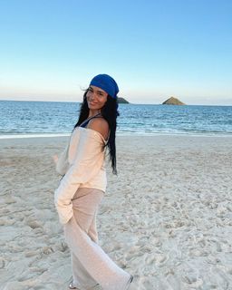 Aisha Mian feet photo 10