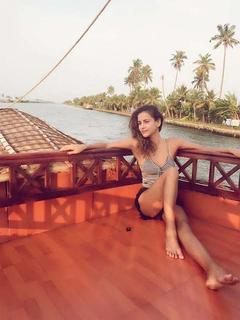 Aisha Sharma feet photo 2