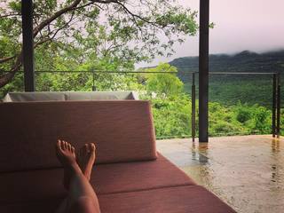 Aisha Sharma feet photo 14