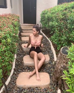 Aisha Sharma feet photo 19