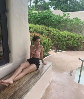 Aisha Sharma feet photo 18